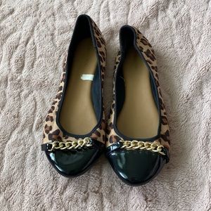Leopard flats Size 8